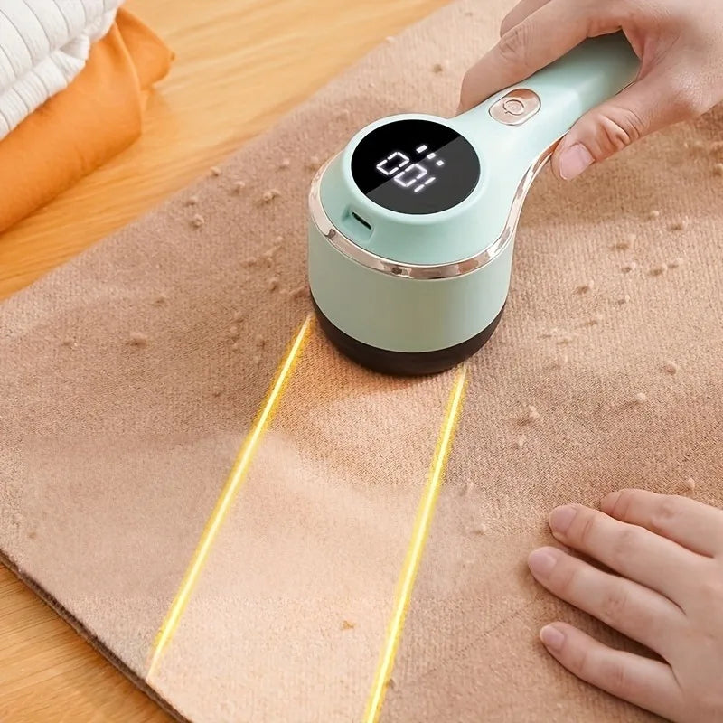 USB Rechargeable Lint Remover – Portable Fabric Shaver